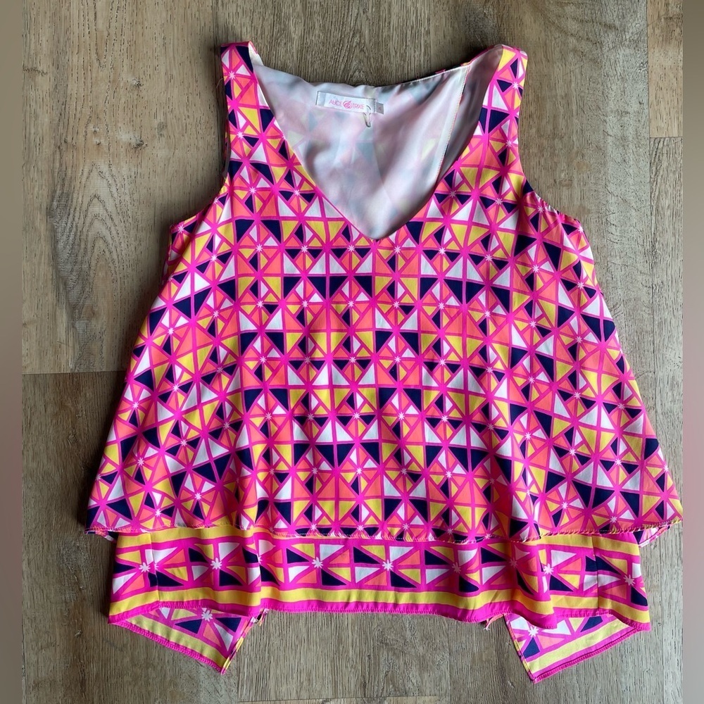Alice & Trixie 100% Silk Geometric Print Tank Top XS Neon Pink Yellow Made USA